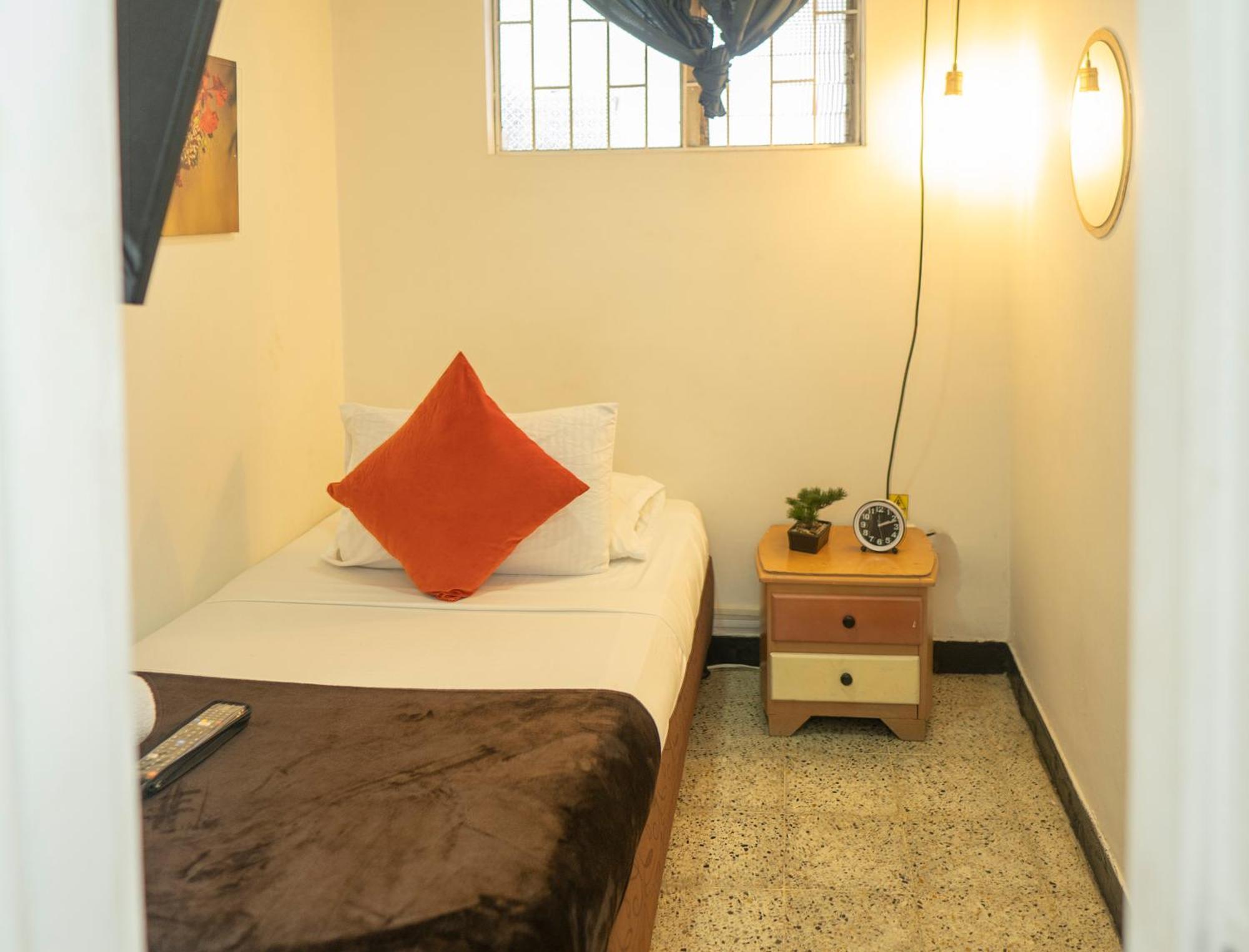 Africa House-Casa Hotel Laureles-La70 메딜린 외부 사진