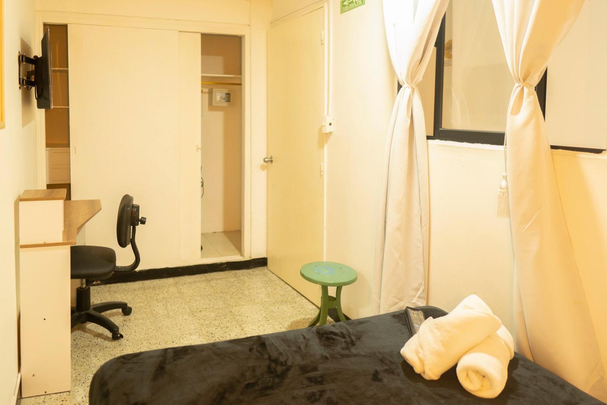 Africa House-Casa Hotel Laureles-La70 메딜린 외부 사진