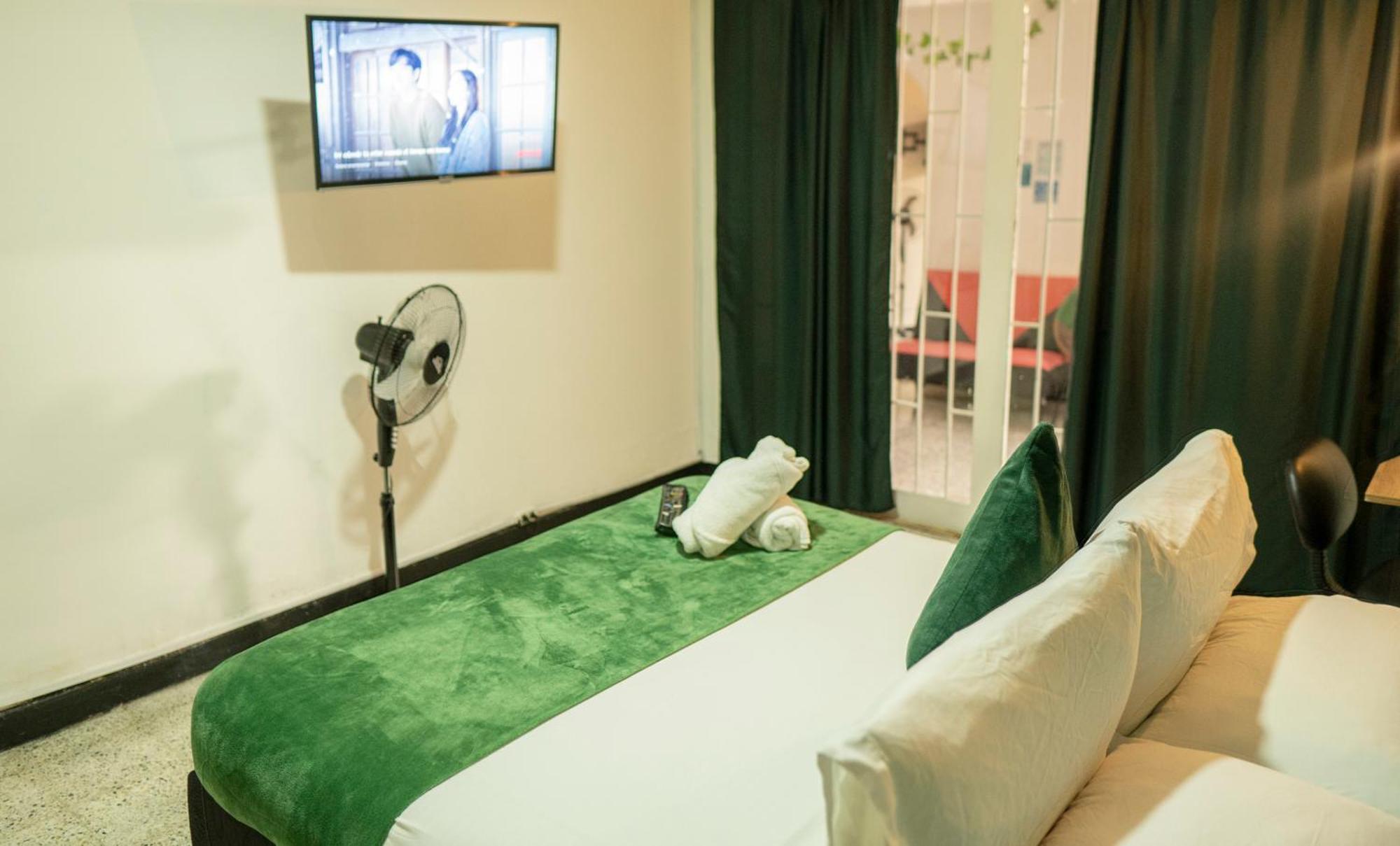 Africa House-Casa Hotel Laureles-La70 메딜린 외부 사진
