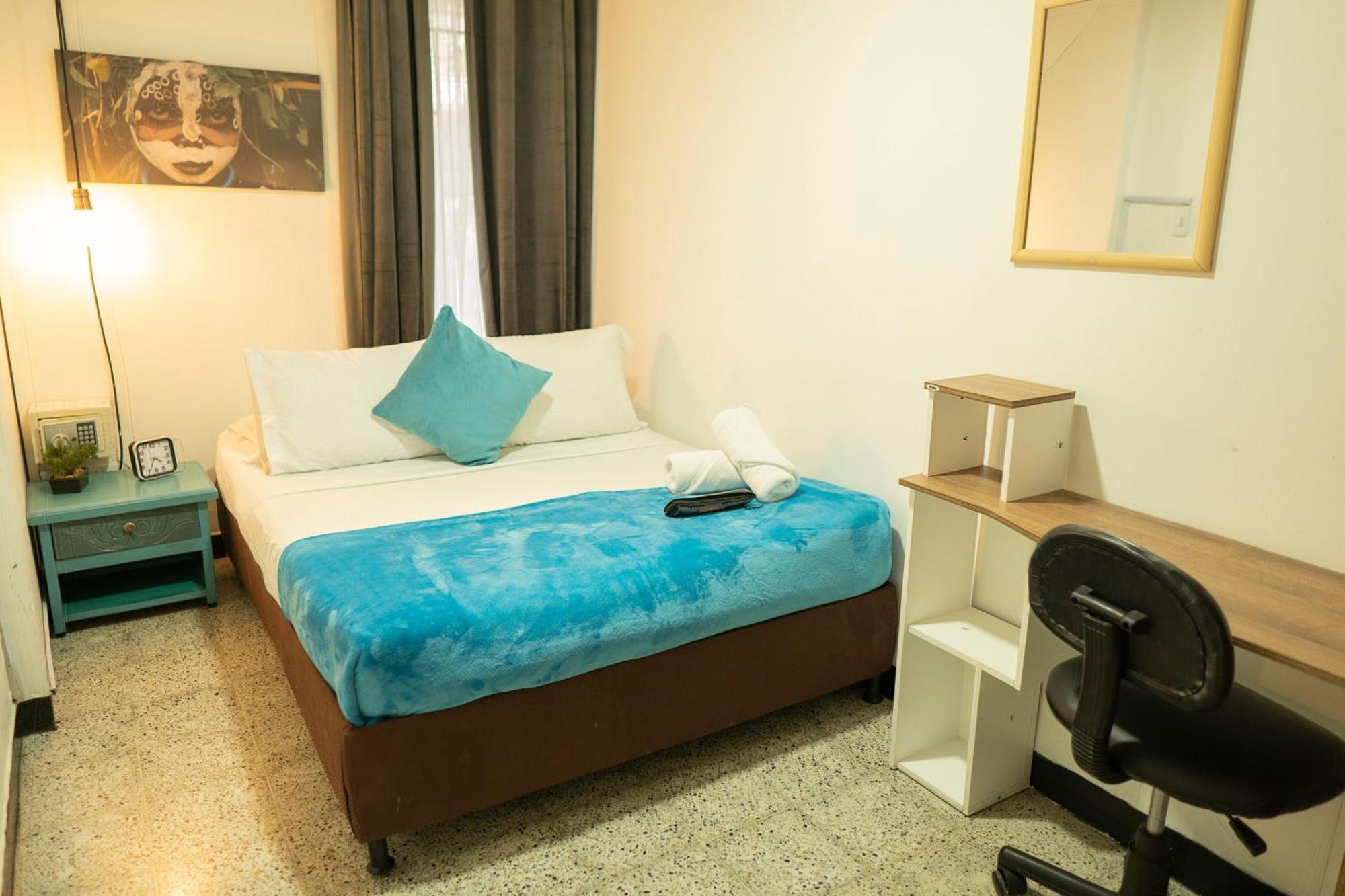 Africa House-Casa Hotel Laureles-La70 메딜린 외부 사진