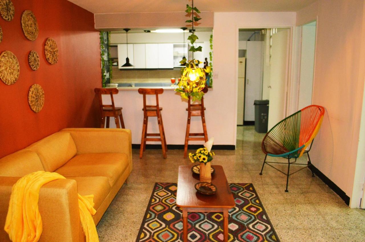 Africa House-Casa Hotel Laureles-La70 메딜린 외부 사진