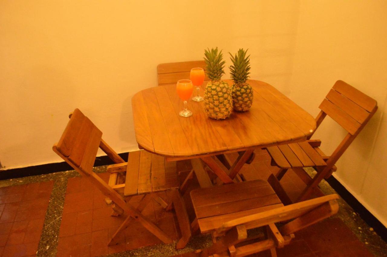 Africa House-Casa Hotel Laureles-La70 메딜린 외부 사진