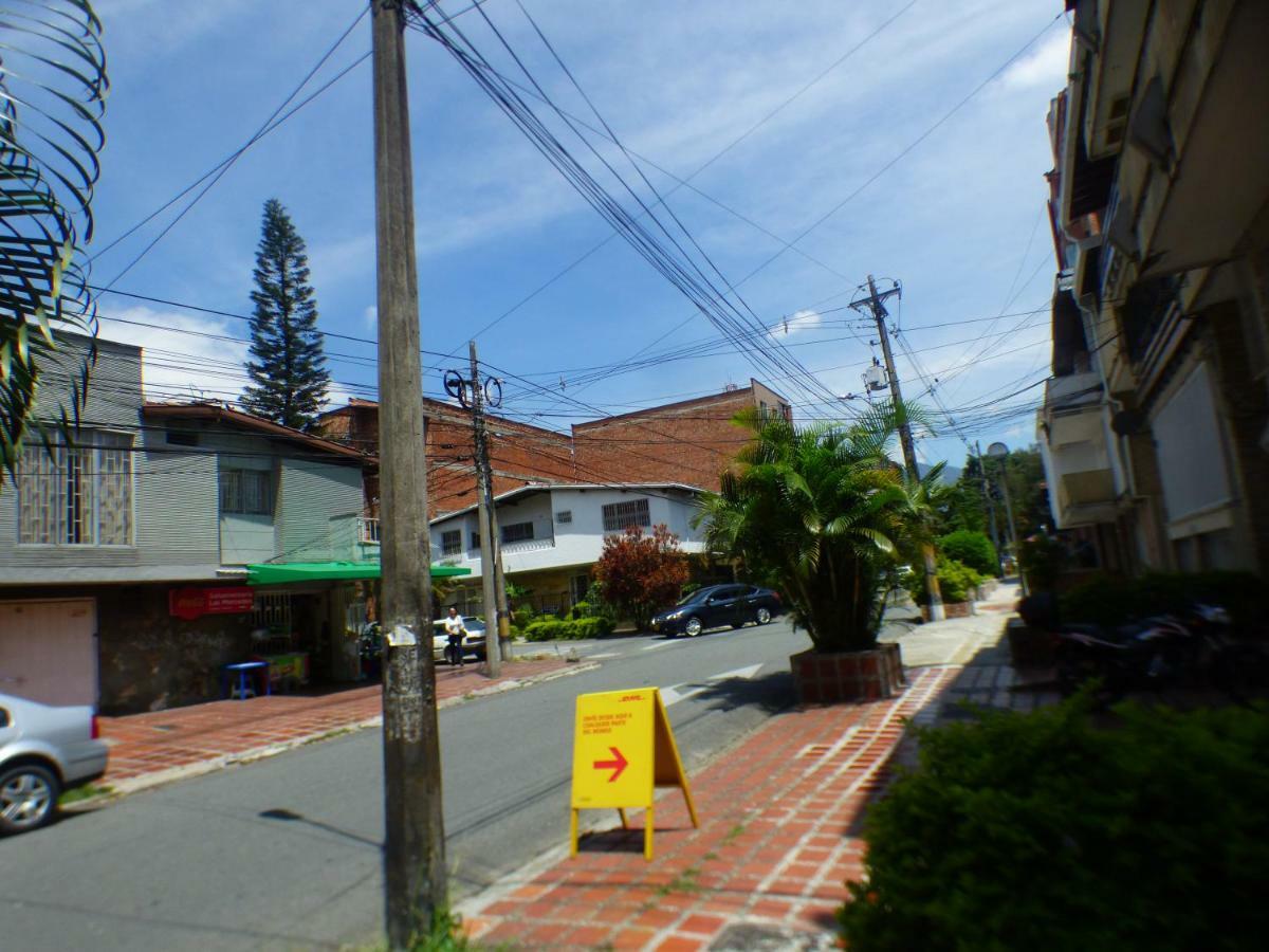 Africa House-Casa Hotel Laureles-La70 메딜린 외부 사진